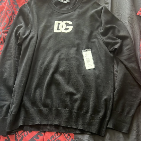 Selling My Dolce & Gabanna Sweater only Wore it Once - Picture 3 of 3